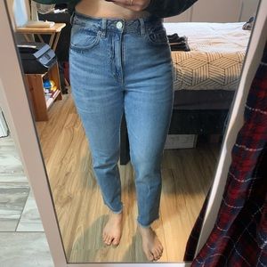 Mom Jeans - Size 26